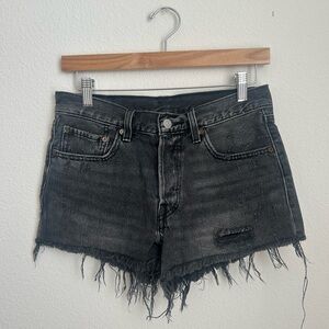 Levi’s 501 Cut Off Jean Shorts - Size 26